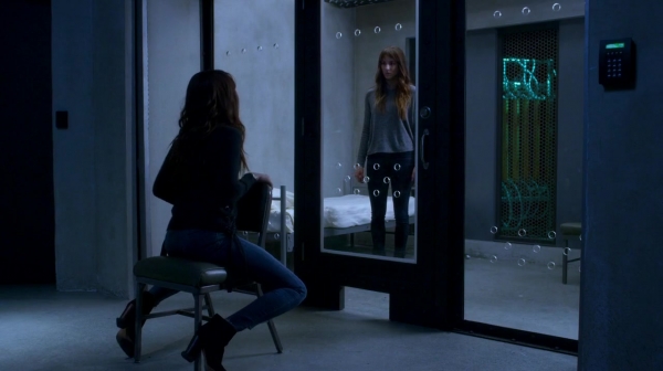 Pretty_Little_Liars_S07E20E21_WEB-DL_720p_DUAL_WWW_COMANDOTORRENTS_COM_3676.jpg