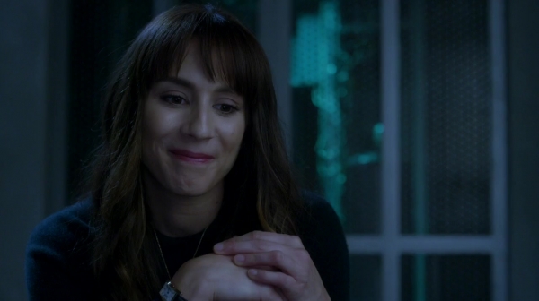 Pretty_Little_Liars_S07E20E21_WEB-DL_720p_DUAL_WWW_COMANDOTORRENTS_COM_3811.jpg