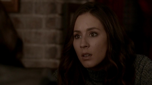 Pretty_Little_Liars_S07E20E21_WEB-DL_720p_DUAL_WWW_COMANDOTORRENTS_COM_3828.jpg