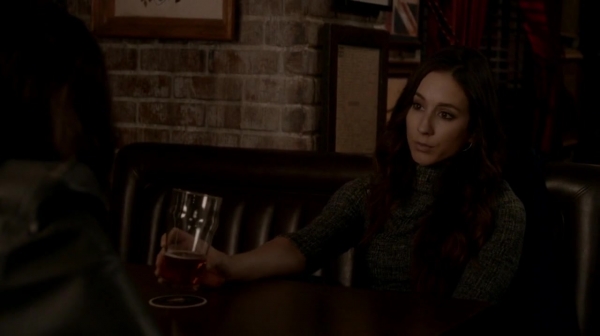 Pretty_Little_Liars_S07E20E21_WEB-DL_720p_DUAL_WWW_COMANDOTORRENTS_COM_3837.jpg