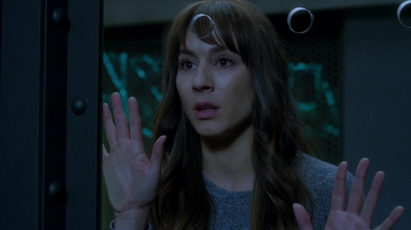 Pretty_Little_Liars_S07E20E21_WEB-DL_720p_DUAL_WWW_COMANDOTORRENTS_COM_3932.jpg