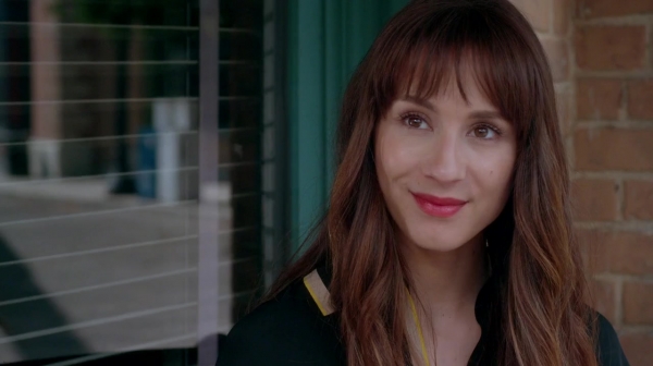 Pretty_Little_Liars_S07E20E21_WEB-DL_720p_DUAL_WWW_COMANDOTORRENTS_COM_4110.jpg