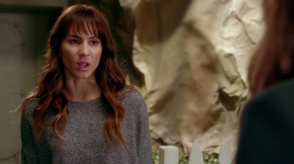 Pretty_Little_Liars_S07E20E21_WEB-DL_720p_DUAL_WWW_COMANDOTORRENTS_COM_4303.jpg