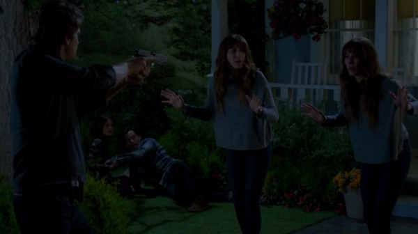 Pretty_Little_Liars_S07E20E21_WEB-DL_720p_DUAL_WWW_COMANDOTORRENTS_COM_4537.jpg