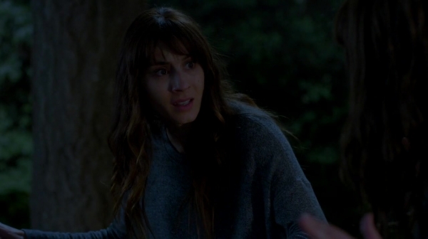 Pretty_Little_Liars_S07E20E21_WEB-DL_720p_DUAL_WWW_COMANDOTORRENTS_COM_4542.jpg