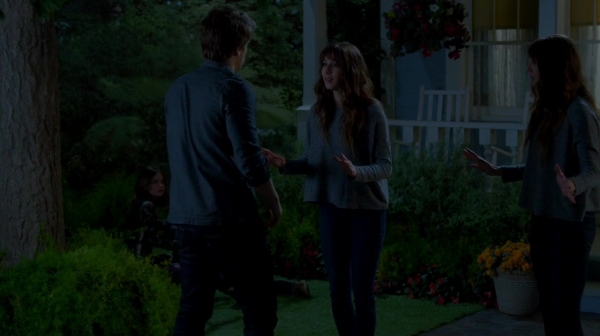 Pretty_Little_Liars_S07E20E21_WEB-DL_720p_DUAL_WWW_COMANDOTORRENTS_COM_4557.jpg
