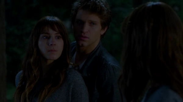 Pretty_Little_Liars_S07E20E21_WEB-DL_720p_DUAL_WWW_COMANDOTORRENTS_COM_4574.jpg