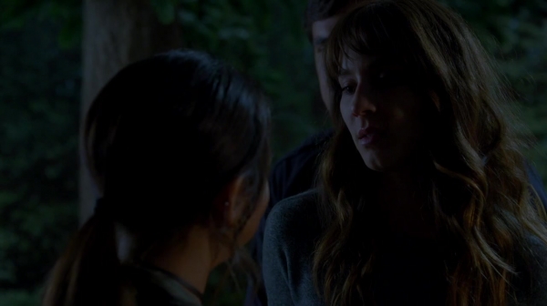 Pretty_Little_Liars_S07E20E21_WEB-DL_720p_DUAL_WWW_COMANDOTORRENTS_COM_4601.jpg