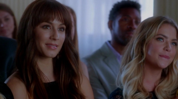 Pretty_Little_Liars_S07E20E21_WEB-DL_720p_DUAL_WWW_COMANDOTORRENTS_COM_4642.jpg