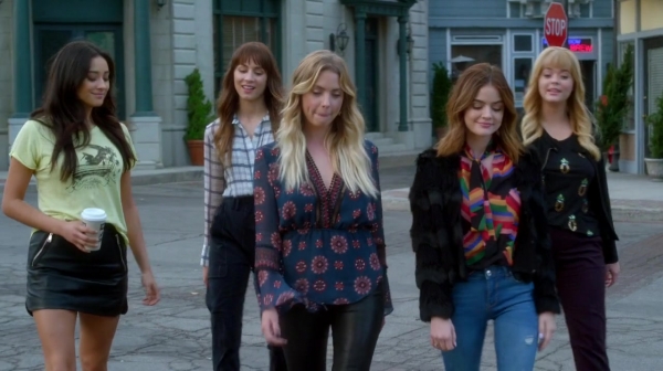 Pretty_Little_Liars_S07E20E21_WEB-DL_720p_DUAL_WWW_COMANDOTORRENTS_COM_4744.jpg