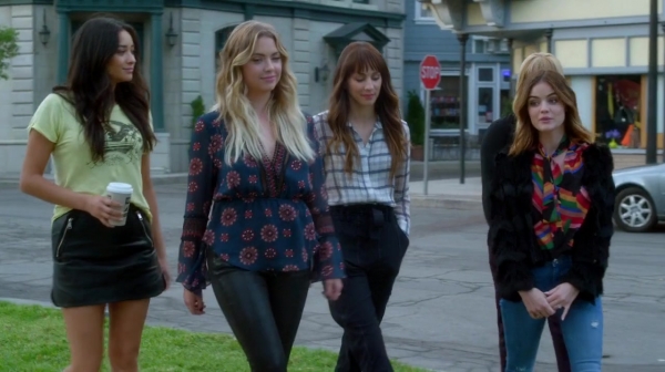 Pretty_Little_Liars_S07E20E21_WEB-DL_720p_DUAL_WWW_COMANDOTORRENTS_COM_4752.jpg