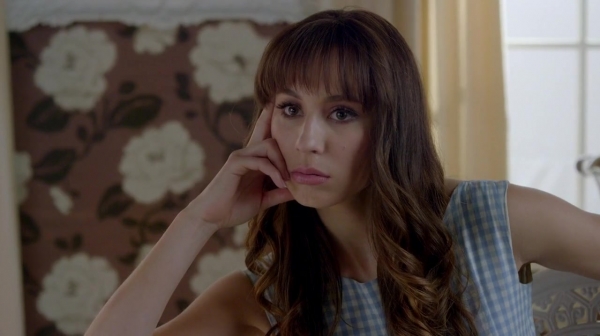 Pretty_Little_Liars_S07E20E21_WEB-DL_720p_DUAL_WWW_COMANDOTORRENTS_COM_4976.jpg