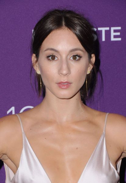 HQ
