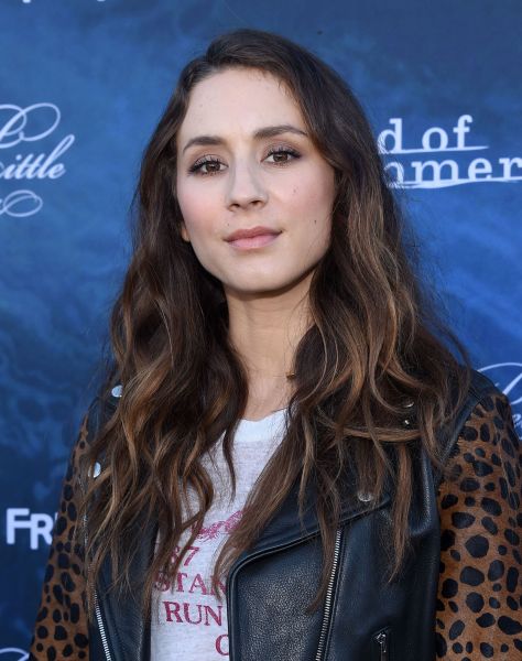 HQ
