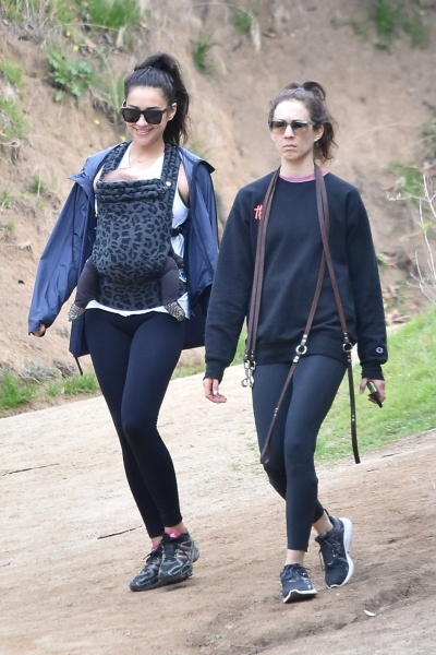outinla210120-001.jpg