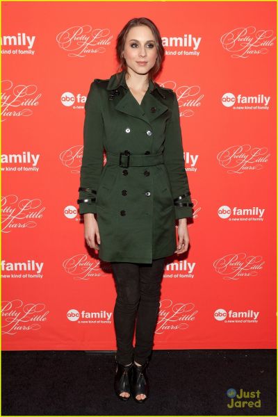pretty-little-liars-table-read-screening-04.jpg