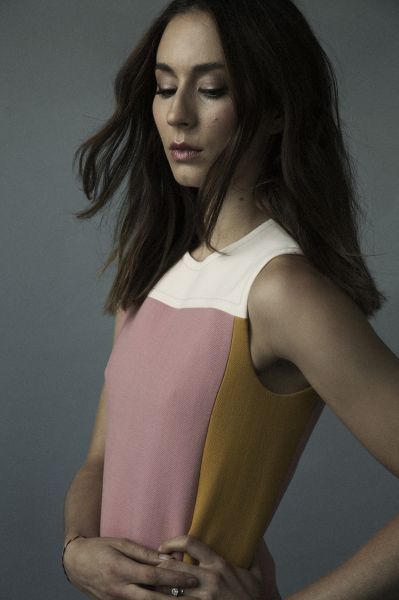 HQ
