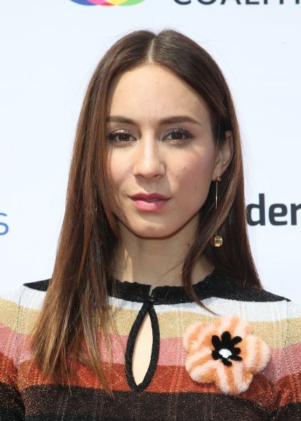 HQ
