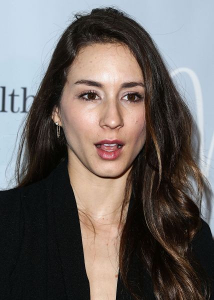 HQ
