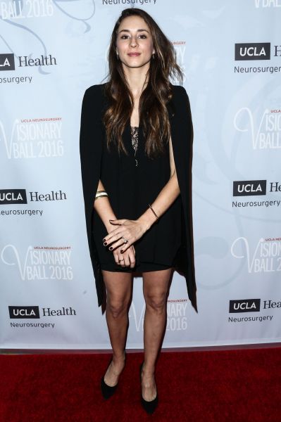 HQ
