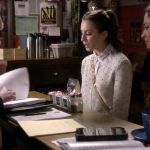 PLL_S04E05_720p_JACK_Up_DownloadSeriesHere_0888.jpg