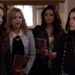 PLL_S04E10_720p_JACK_Up_DownloadSeriesHere_0075.jpg