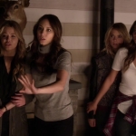 Pretty_Little_Liars_S05E01_Mini_720p_WEB-DL_Dual_RMZ-Dinho_2309.jpg
