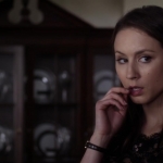 Pretty_Little_Liars_S05E03_Mini_720p_WEB-DL_Dual_RMZ-Dinho_0236.jpg