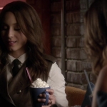 Pretty_Little_Liars_S05E11_Mini_720p_WEB-DL_Dual_RMZ-Dinho_0201.jpg