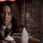 Pretty_Little_Liars_S05E11_Mini_720p_WEB-DL_Dual_RMZ-Dinho_0225.jpg