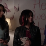 Filename=Pretty_Little_Liars_S06E01_720p_HDTV_X264-DIMENSION_1610.jpg
Filesize=75KiB
Dimensions=1280x720
Date added=Aug 12, 2020 Pretty_Little_Liars_S06E01_720p_HDTV_X264-DIMENSION_1610.jpg