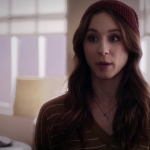 Pretty_Little_Liars_S06E08_FrAmed_720p_WEB-DL_DD5_1_H_264-PLLs_0902.jpg