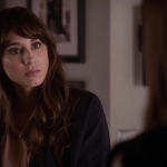 Pretty_Little_Liars_S06E11_Of_Late_I_Think_of_Rosewood_720p_WEB-DL_DD5_1_H_264-NTb_0755.jpg