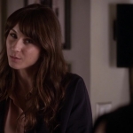Pretty_Little_Liars_S06E11_Of_Late_I_Think_of_Rosewood_720p_WEB-DL_DD5_1_H_264-NTb_0760.jpg