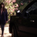 Pretty_Little_Liars_S06E11_Of_Late_I_Think_of_Rosewood_720p_WEB-DL_DD5_1_H_264-NTb_0876.jpg