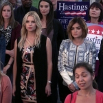 Pretty_Little_Liars_S06E11_Of_Late_I_Think_of_Rosewood_720p_WEB-DL_DD5_1_H_264-NTb_1169.jpg