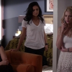 Pretty_Little_Liars_S06E11_Of_Late_I_Think_of_Rosewood_720p_WEB-DL_DD5_1_H_264-NTb_2005.jpg
