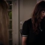 Pretty_Little_Liars_S06E13_The_Gloves_Are_On_720p_WEB-DL_DD5_1_H_264-NTb_1054.jpg