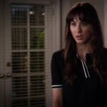 Pretty_Little_Liars_S06E13_The_Gloves_Are_On_720p_WEB-DL_DD5_1_H_264-NTb_1061.jpg