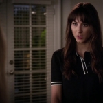 Pretty_Little_Liars_S06E13_The_Gloves_Are_On_720p_WEB-DL_DD5_1_H_264-NTb_1070.jpg