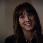 Pretty_Little_Liars_S06E13_The_Gloves_Are_On_720p_WEB-DL_DD5_1_H_264-NTb_1085.jpg