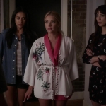 Pretty_Little_Liars_S06E13_The_Gloves_Are_On_720p_WEB-DL_DD5_1_H_264-NTb_1976.jpg