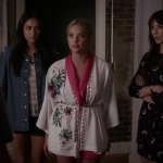 Pretty_Little_Liars_S06E13_The_Gloves_Are_On_720p_WEB-DL_DD5_1_H_264-NTb_1978.jpg
