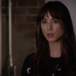Pretty_Little_Liars_S06E13_The_Gloves_Are_On_720p_WEB-DL_DD5_1_H_264-NTb_1984.jpg