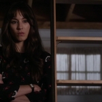 Pretty_Little_Liars_S06E13_The_Gloves_Are_On_720p_WEB-DL_DD5_1_H_264-NTb_2070.jpg