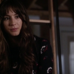 Pretty_Little_Liars_S06E13_The_Gloves_Are_On_720p_WEB-DL_DD5_1_H_264-NTb_2099.jpg
