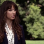 Pretty_Little_Liars_S06E15_Do_Not_Disturb_720p_WEB-DL_DD5_1_H_264-NTb_0939.jpg