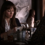 Pretty_Little_Liars_S06E15_Do_Not_Disturb_720p_WEB-DL_DD5_1_H_264-NTb_1103.jpg