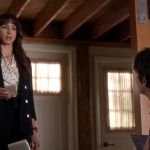 Pretty_Little_Liars_S06E15_Do_Not_Disturb_720p_WEB-DL_DD5_1_H_264-NTb_1400.jpg