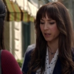 Pretty_Little_Liars_S06E15_Do_Not_Disturb_720p_WEB-DL_DD5_1_H_264-NTb_1601.jpg
